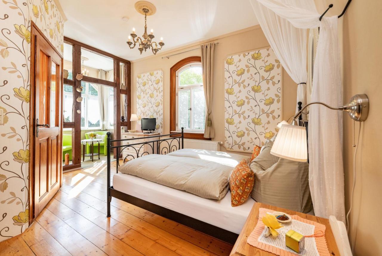 Hotel Villa Rossek Бад-Либенштайн Экстерьер фото