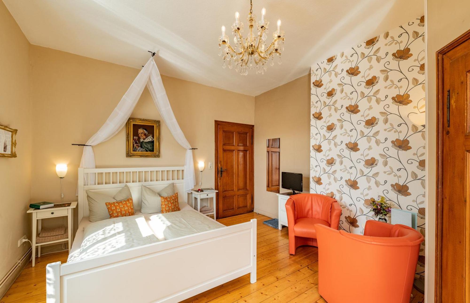 Hotel Villa Rossek Бад-Либенштайн Номер фото